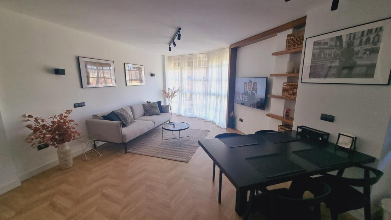 Luxe Appartement In Het Centrum Van Malaga Met Gratis Parkeerplek! Ngoại thất bức ảnh