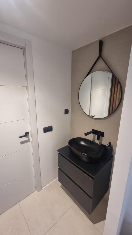 Luxe Appartement In Het Centrum Van Malaga Met Gratis Parkeerplek! Ngoại thất bức ảnh